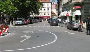 "Left-traffic" sredi Ljubljane