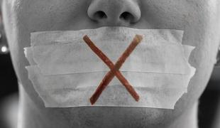 Sodišča od slovenskih medijev zahtevajo cenzuro: Imena tega človeka ne smete objaviti