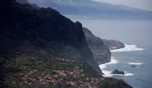 Katastrofa na romanju na Madeiri: drevo padlo na vernike, 12 mrtvih