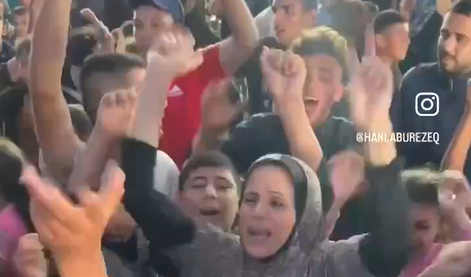 Hamas sprejel predlog za prekinitev ognja v Gazi. Ljudje se veselijo in jokajo od sreče.