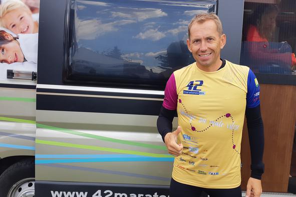 Slovenec, ki bo v 42 dneh pretekel 42 maratonov