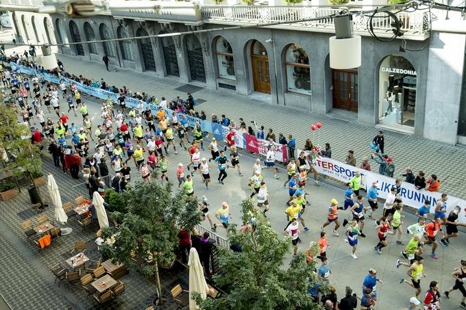V nedeljo bo po ljubljanskih cestah teklo več kot pet tisoč tekačev. | Foto: Ana Kovač