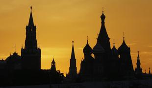 Stolp groze v Putinovem prepovedanem mestu