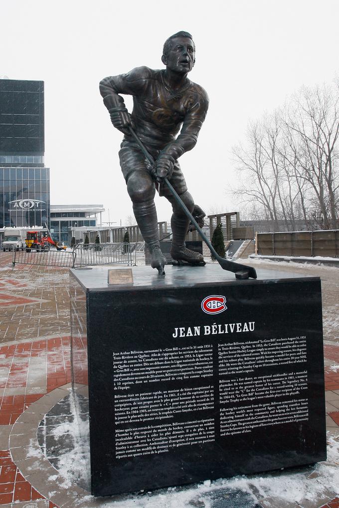 Legenda Montreala Jean Beliveau. Kot igralec je osvojil deset stanleyjev, kot podpredsednik kanadskega kluba pa še sedem. | Foto: Getty Images