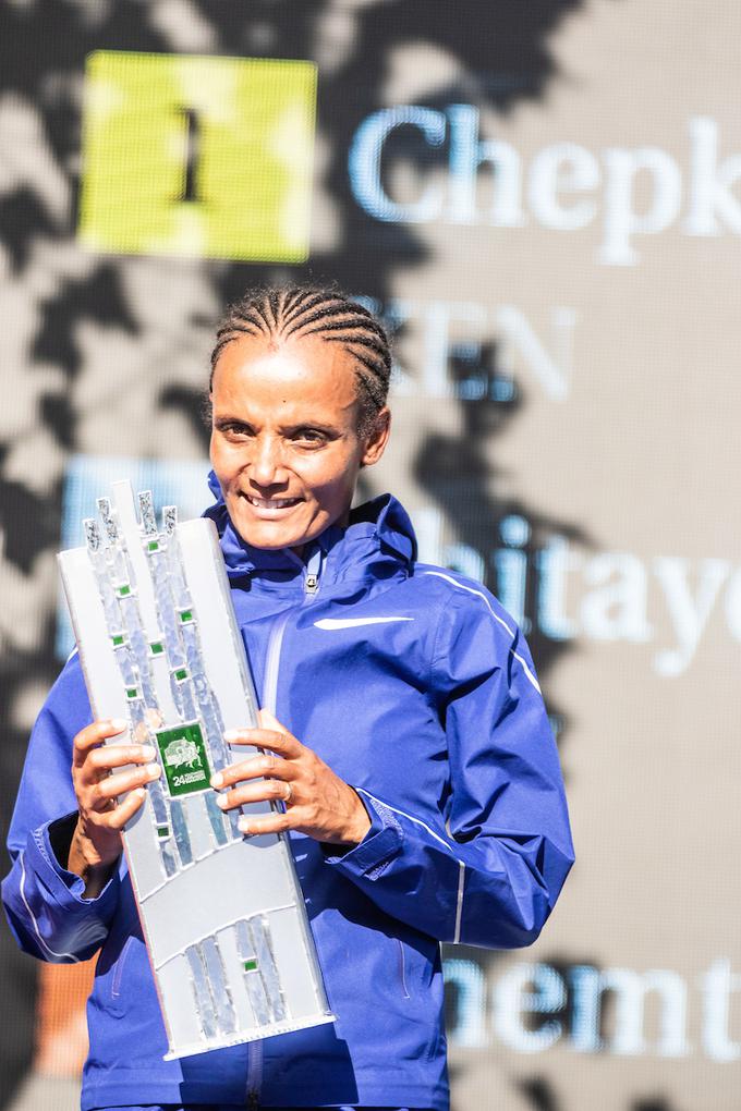 Kenijka Bornes Chepkirui Kitur je nova lastnica rekordne maratonske ljubljanske znamke. | Foto: Matic Ritonja/Sportida