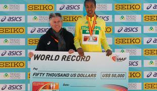 Povsem nepričakovan svetovni rekord Etiopijke, nov naslov za Kenijca