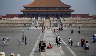 Kitajci vračajo udarec ZDA: Zaprite konzulat v Chengduju