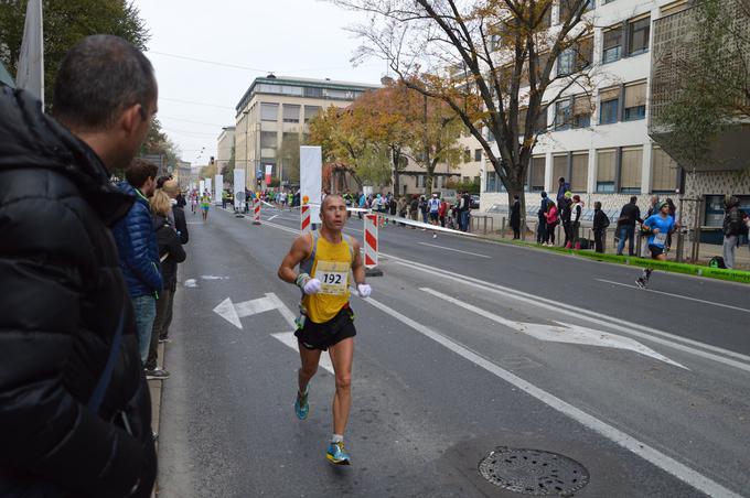 Na 20. Ljubljanskem maratonu leta 2015 je s časom 2;59:54 postavil svoj osebni rekord.  | Foto: osebni arhiv/Lana Kokl